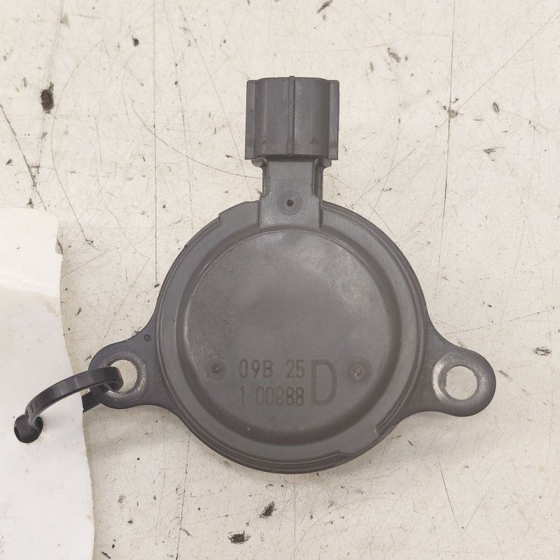 Lexus IS350 Variable Timing Gear Oil Control Valve Solenoid Cylinder H