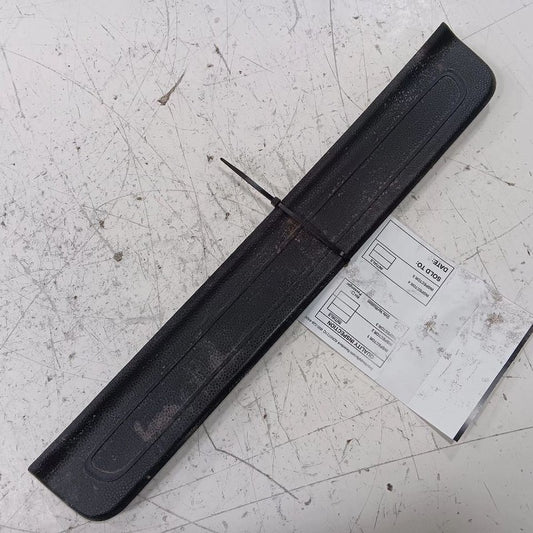 Kia Soul Sill Trim Plate Door Jam Threshold Left Driver Front  2017 2018 2019