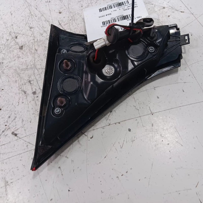 Driver Left Tail Light Brake Lamp Liftgate Mounted 21-23 Nissan Kicks