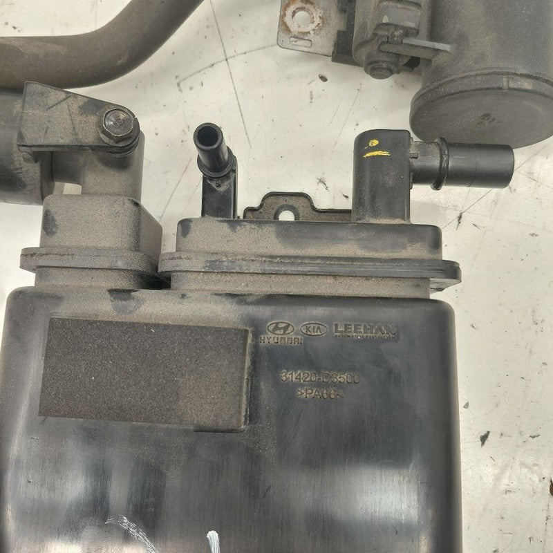 Kia Sportage Fuel Vapor Canister Charcoal Evaporator Can  2020 2021 20