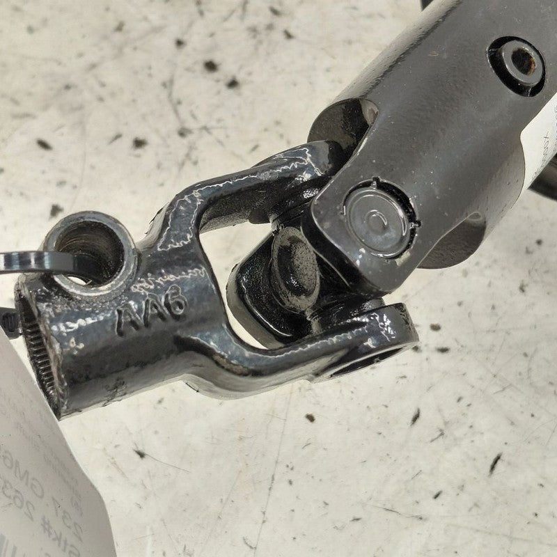 Cadillac CT6 Lower Steering Column Shaft Knuckle U Joint  2018 2017 20