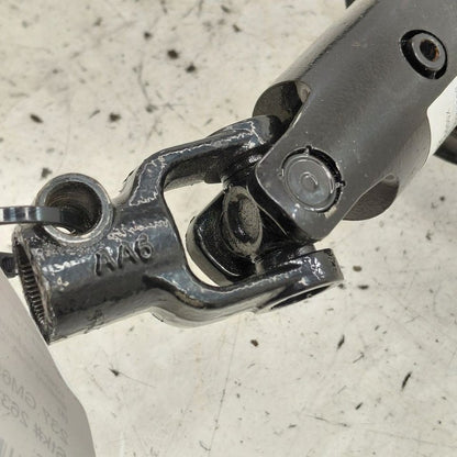 Cadillac CT6 Lower Steering Column Shaft Knuckle U Joint  2018 2017 20