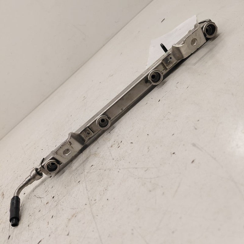 Ford Escape Fuel Rail Injection Injector Mount Bar  2.5 2020 2021 2022