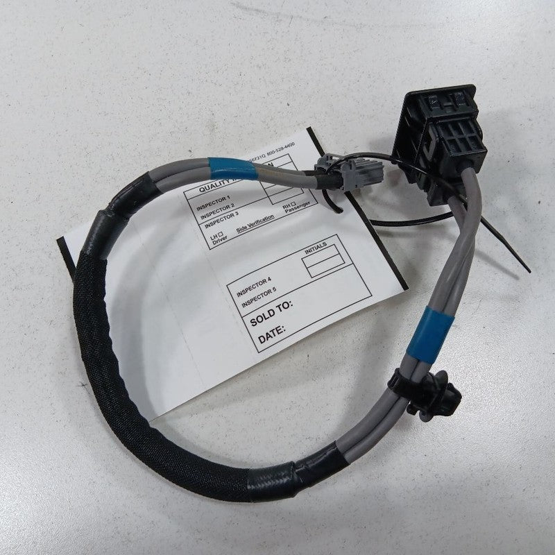 Outlander Sport USB Plug In Hub Port  2022 2023 2024 OEM