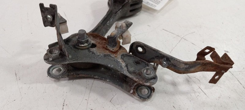 Subaru Tribeca Engine Motor Mount Rear Back 2010 2011 2012 2013 OEM