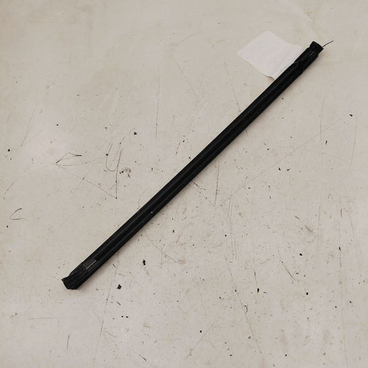 Honda CR-V Right Rear Weather Strip Interior  2017 2018 2019