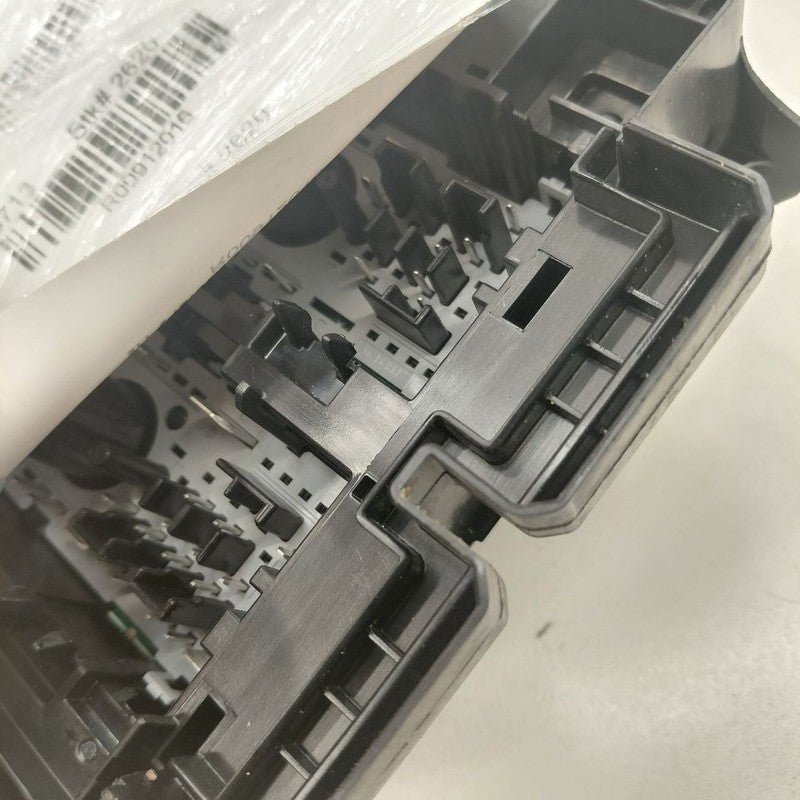 Fuse Box Engine Fits 24-25 Chevy Trax