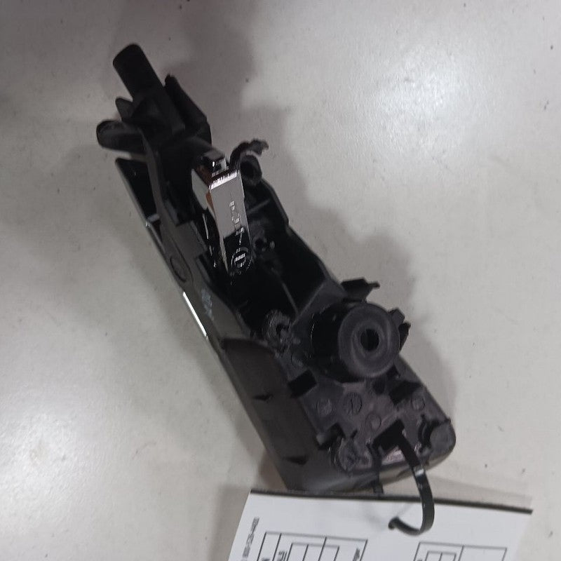 Chevy Trailblazer Door Handle Right Passenger Rear Interior Inside  20
