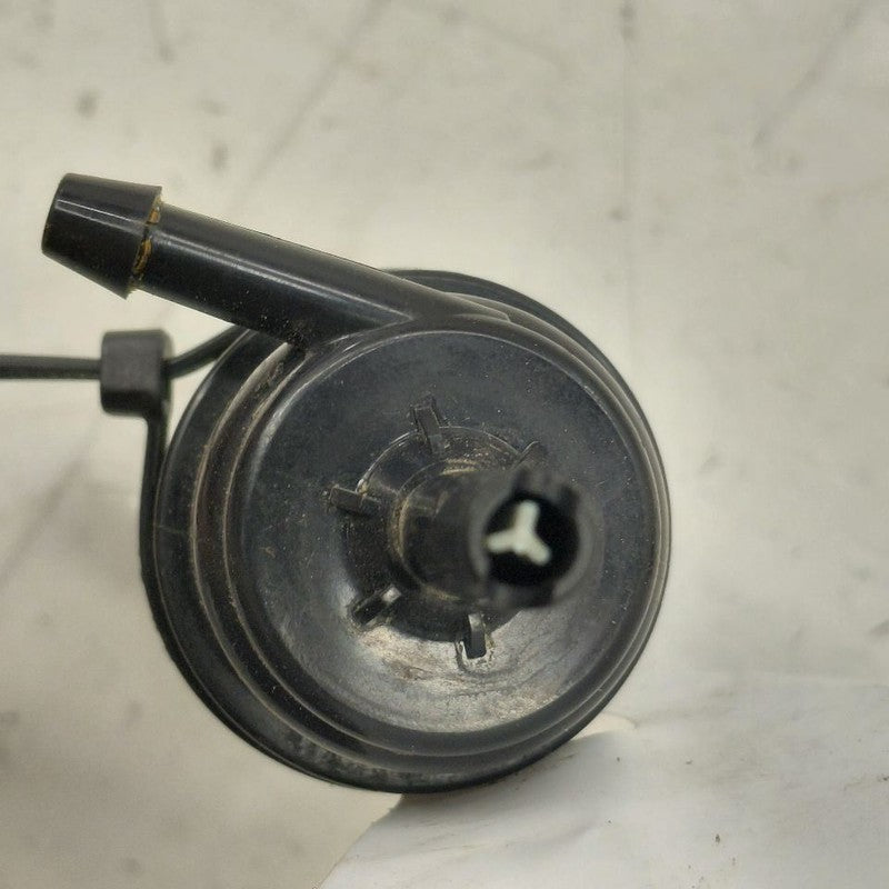 Chevy Volt Windshield Washer Wash Fluid Reservoir Motor Pump Electric 