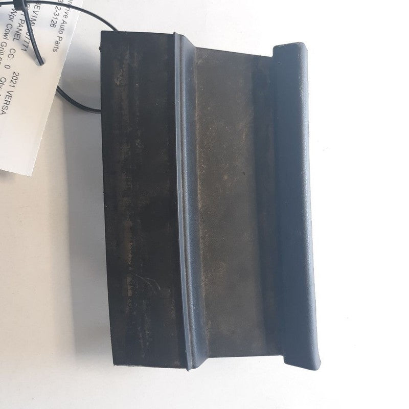 Nissan Versa Cowl Vent Panel Cover Trim {6686E5EF001} 2023 2022 2021 2020