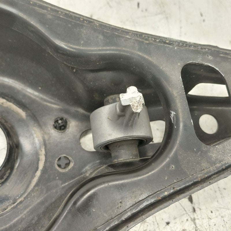Lower Control Arm Rear Locating Arm Rear Spring Mount Fits 19-25 Toyot