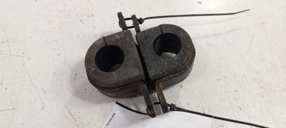 Saturn Vue Sway Bar Bushing Mounting Bracket 2008 2009 2010 OEM