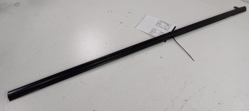 Nissan Versa Door Glass Window Weather Strip Trim Front Left Driver 20
