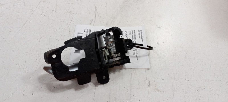 Hyundai Elantra Door Handle Left Rear Interior Inside 2013 2014 2015 2