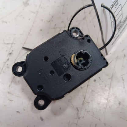 Buick Encore Flap Door Motor Heater AC Door Actuator  2017 2018 2019 2020
