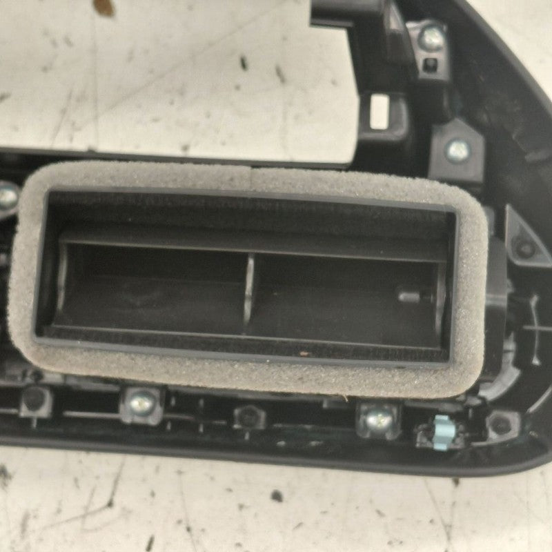 Honda HR-V Dash Air Vent Center Middle  2026 2025 2024 2023