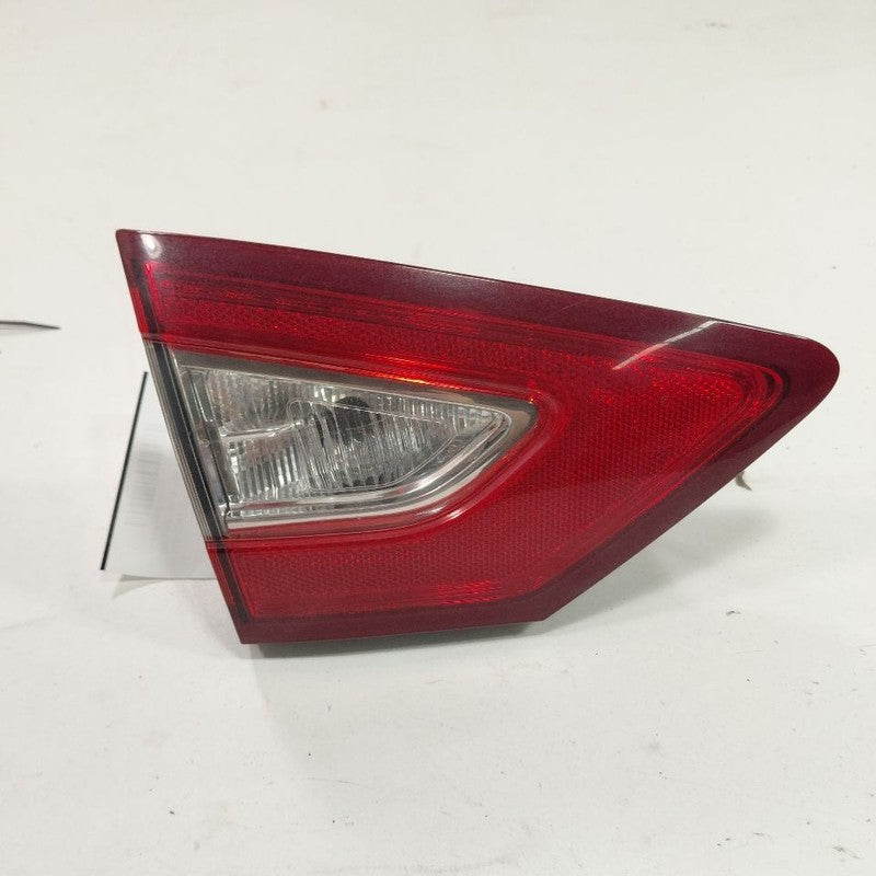 Left Rear Tail Light Brake Lamp Lid Mounted Hybrid SE 13-16 Ford Fusio
