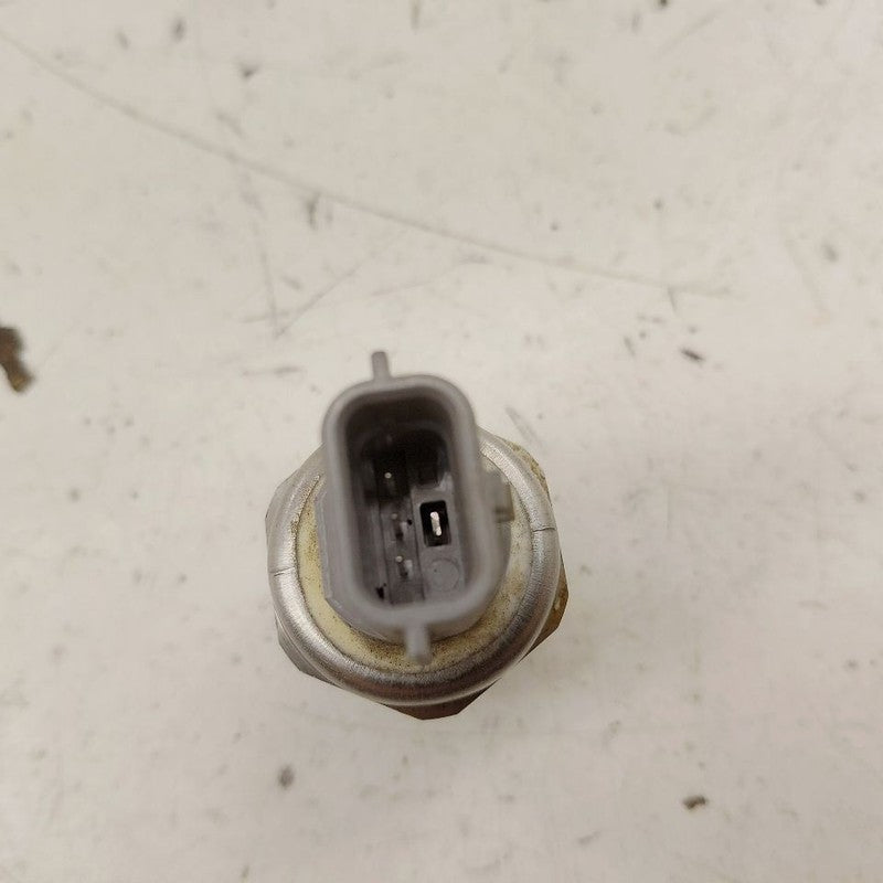 Nissan Rogue Oil Pressure Sensor 2.5 2017 2018 2019 OEM