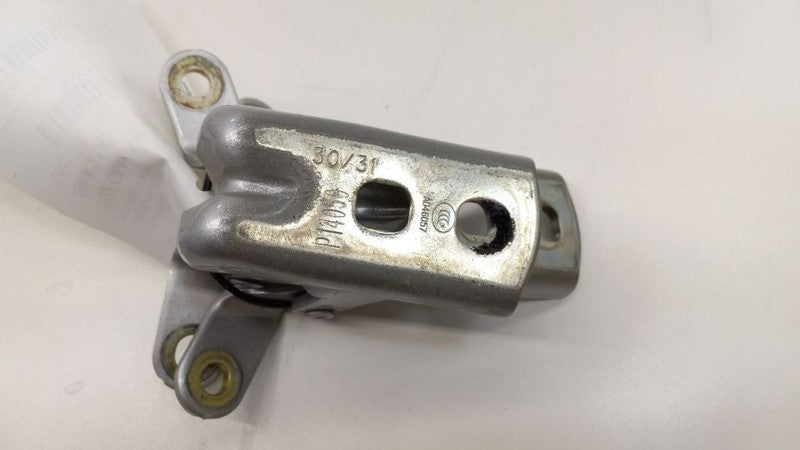 Chevy Malibu Door Hinge Set Right Front Passenger  2015