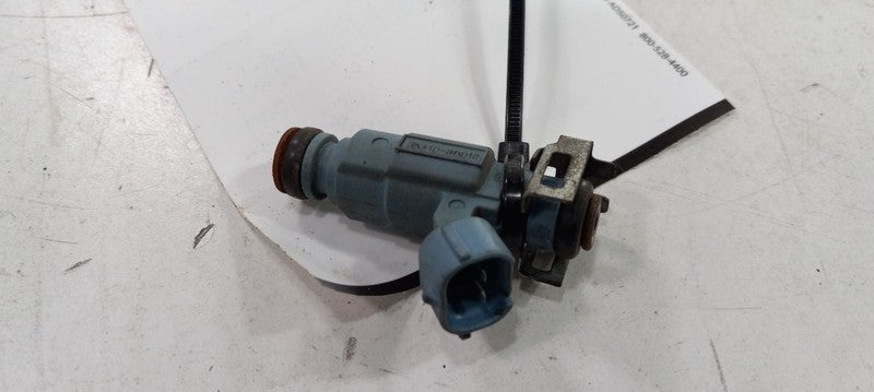 Fuel Injection Injector 2.4L Fits 99-05 Hyundai Sonata OEM