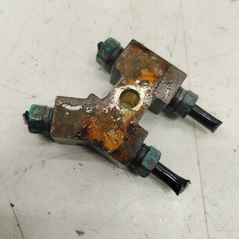 Nissan Rogue Brake Line Proportioning Valve Junction Splitter  2017 20