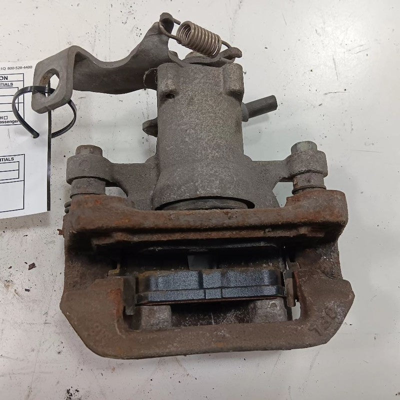 Left Rear Brake Caliper Hatchback Lever Parking Brake 13-17 Hyundai El