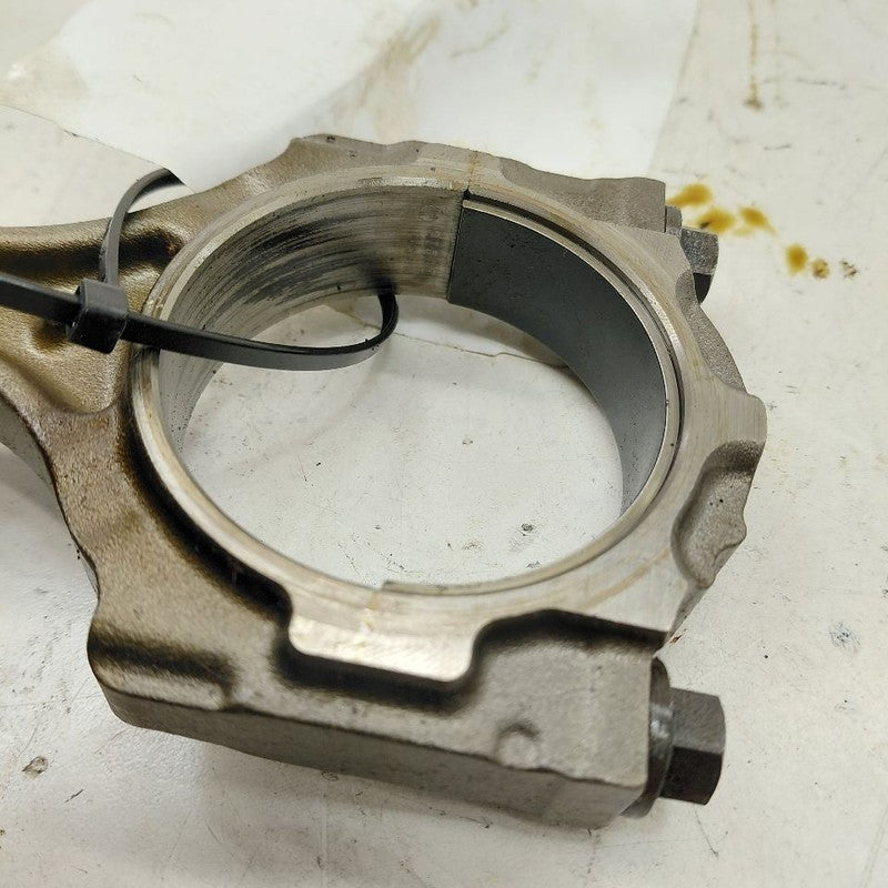Cadillac XTS Single Piston With Connecting Rod       3.6 2016 2017 201