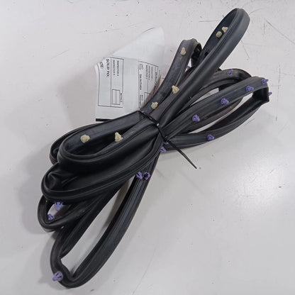 Jeep Compass On Door Seal Rubber Left Driver Front 2017 2018 2019 2020 2021 2022