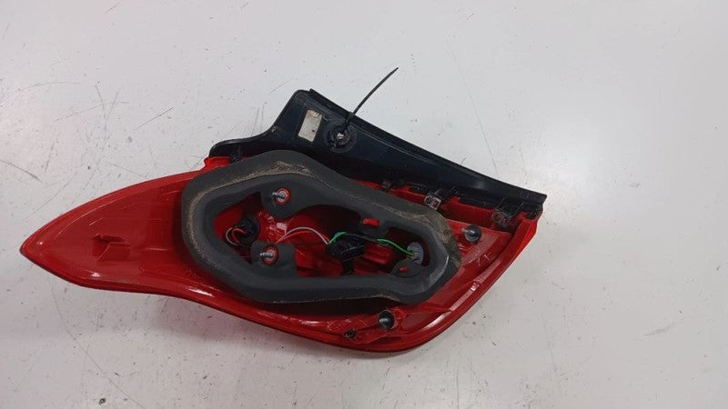 95089717 Passenger Right Tail Light Brake Lamp Fits 13-16 Buick Encore