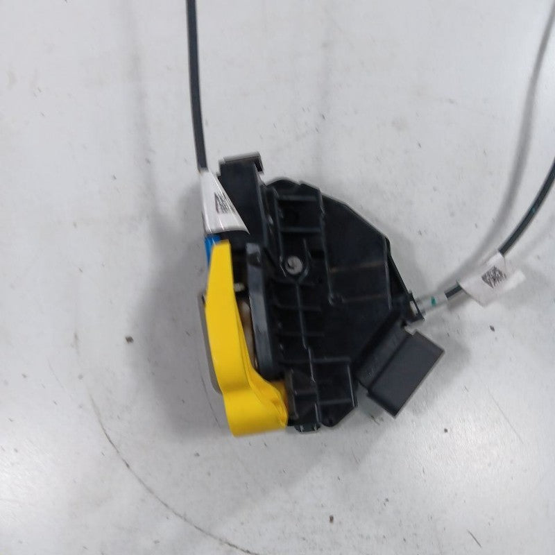 Ford Ecosport Door Latch Lock Right Passenger Front  2018 2019 2020 20