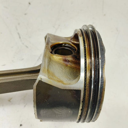Cadillac XTS Single Piston With Connecting Rod       3.6 2016 2017 201