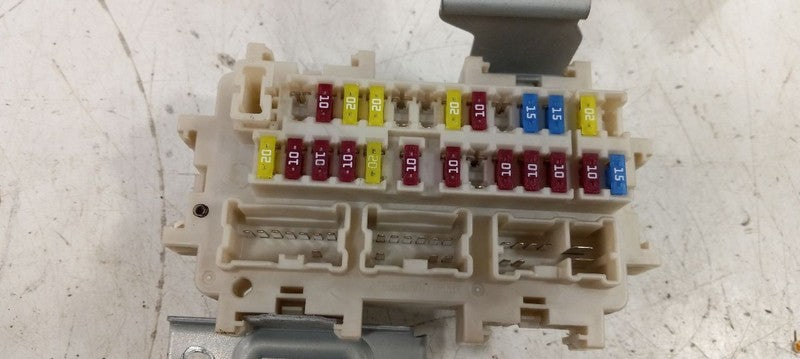 Nissan Altima Cabin Fuse Box Interior Inner Under Dash 2010 2009 2008 2007