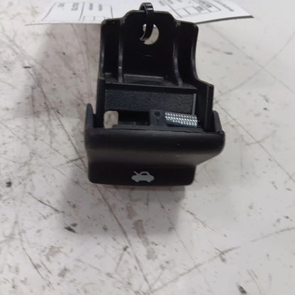 Ford Taurus Hood Latch Release Handle Lever Switch  2019 2018 2017 201