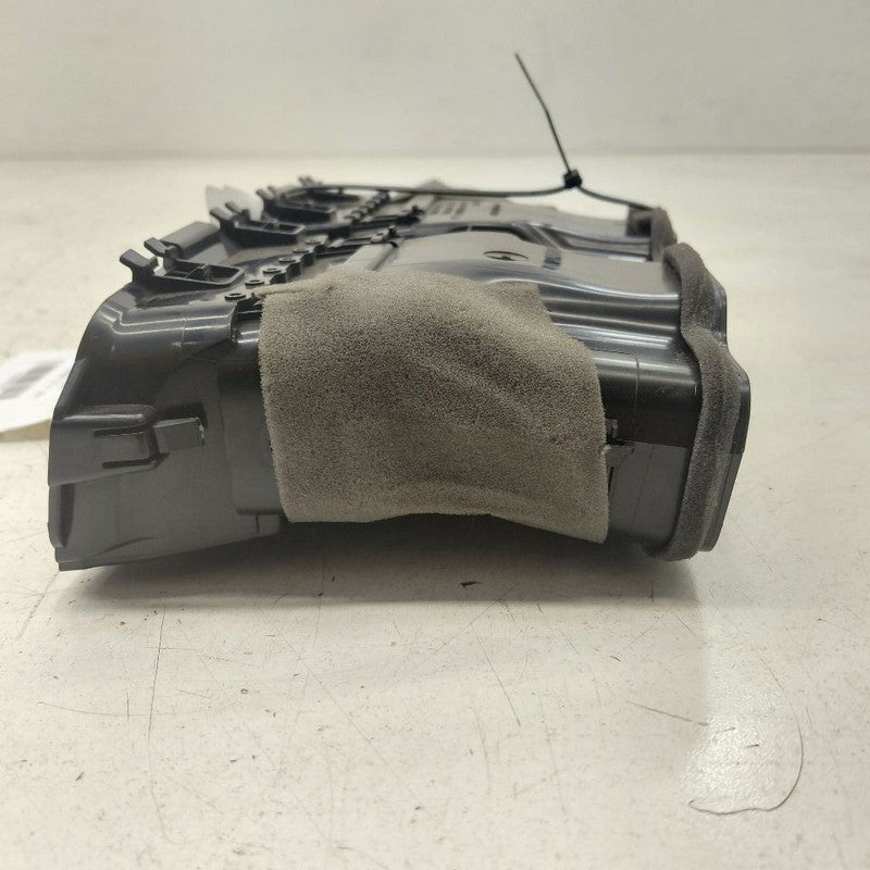 Toyota Prius Dash Air Vent Center Middle  2022 2021 2020