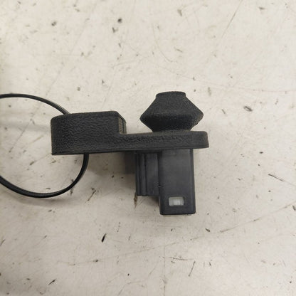 Subaru XV Crosstrek Door Ajar Switch Door Open Dome Light Switch  2025