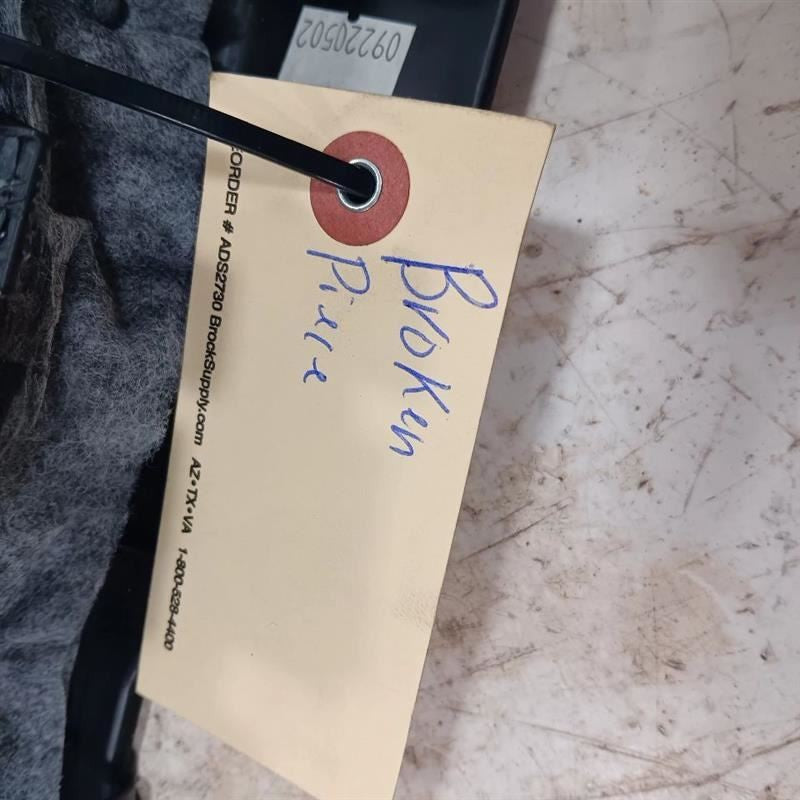 Kia Soul Sill Trim Plate Door Jam Threshold Left Driver Front  2017 2018 2019