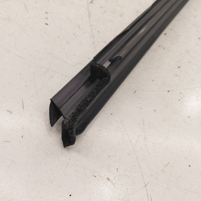 Honda Clarity Right Front Weather Strip Interior  2018 2019 2020