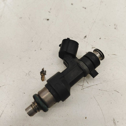 Fuel Injection Injector MR20DE Taxi Fits 17-19 Nissan NV200  OEM
