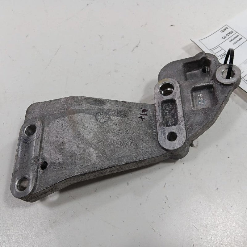 Jeep Compass 2.4 Alternator Mount  2018 2019 2020 2021 2022 OEM