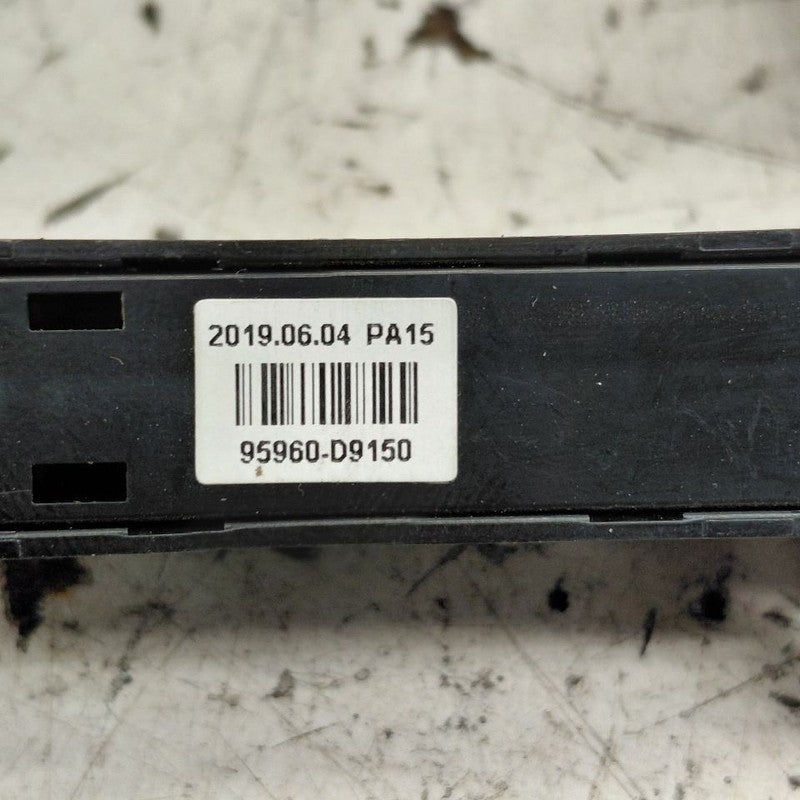 Kia Sportage Passenger Bag Light {95960D9150} 2020 2021 2022