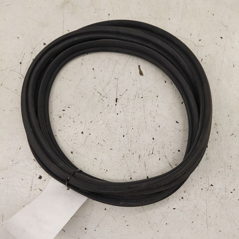 Chevy Trax Trunk Lid Hatch Door Rear Back Rubber Seal  2022 2021