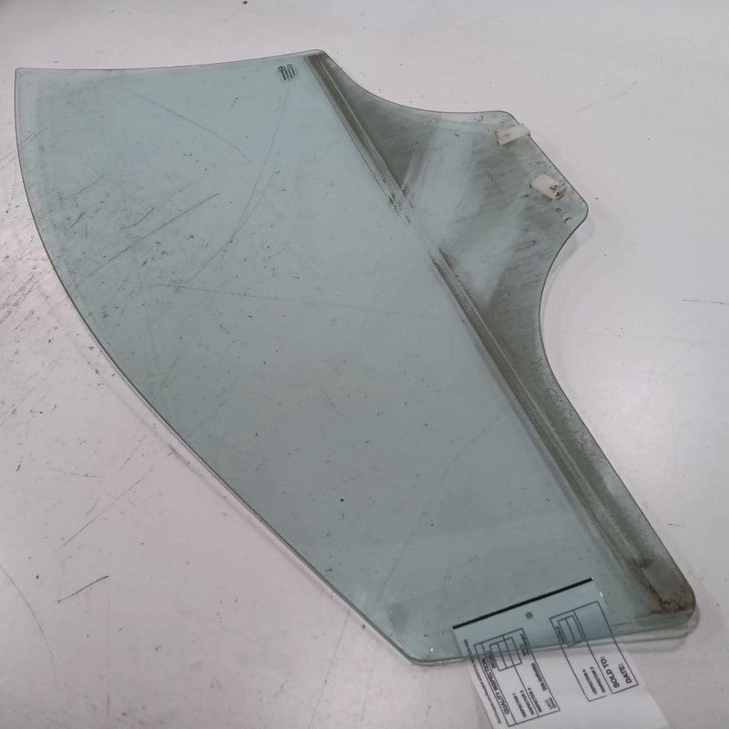 Passenger Right Front Door Window Glass Fits 12-17 ACCENT