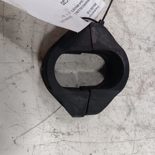 Mini Cooper Sway Bar Bushing Mounting Bracket  2016 2017 2018 2019 202