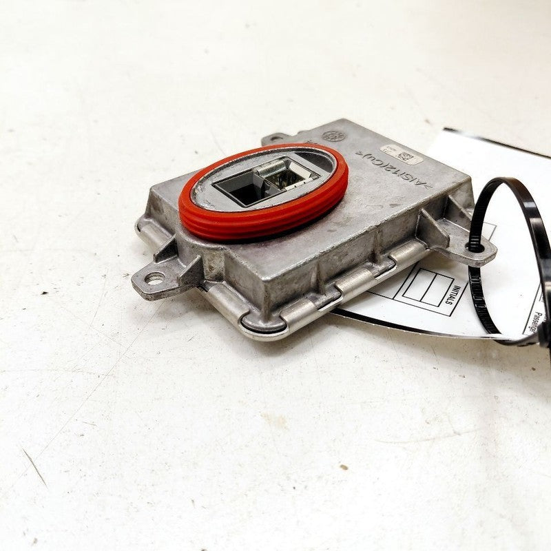 Driver Left Headlight Ballast Only 10EEG141015 Bi-xenon HID 14-18 Jeep Cherokee