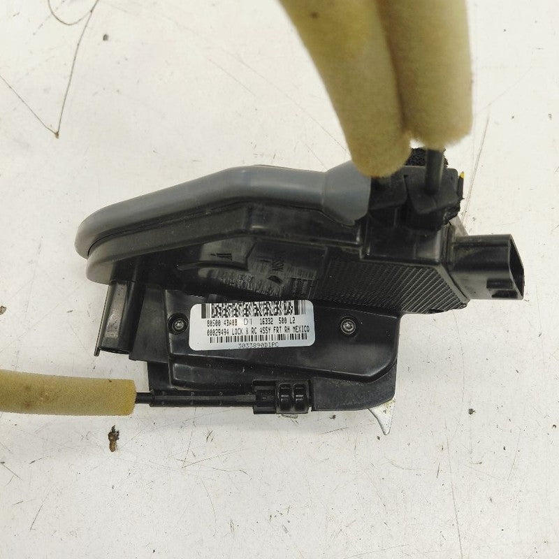 Nissan Rogue Door Latch Lock Right Passenger Front  2017 2018 2019 OEM