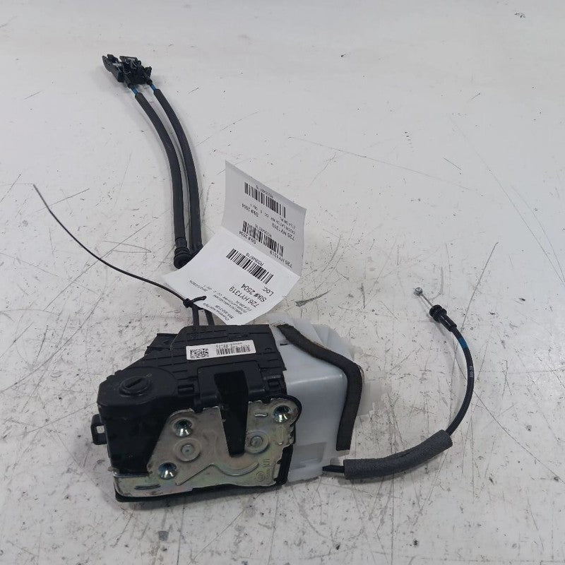Hyundai Tucson Door Latch Lock Right Passenger Rear  2019 2020 2021 OE
