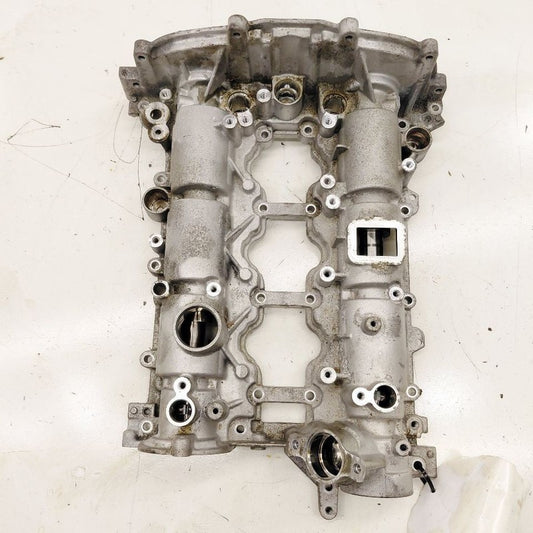 Ford Escape Engine Cylinder Head Valve Cover  1.5 2022 2023 2024