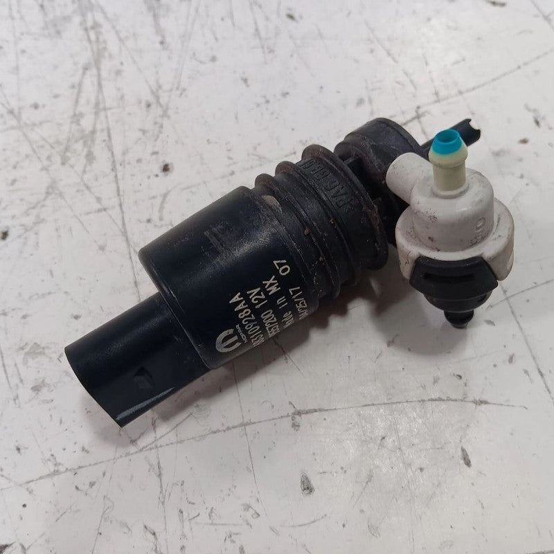 Jeep Compass Windshield Washer Wash Fluid Reservoir Motor Pump Electric  2018 20