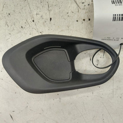 Jeep Cherokee Interior Door Handle Bezel Surround Trim Right Passenger
