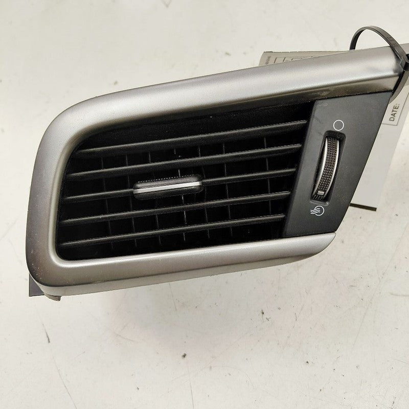 Kia Optima Dash Air Vent Right Passenger  2018 2017 2016 OEM